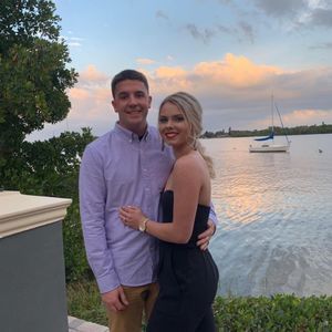 Meet your Posher, Dustin